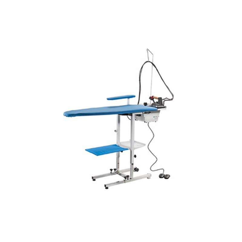 Mesa de planchado plegable Battistella KER/2 con caldera de 2 L y plancha EOS